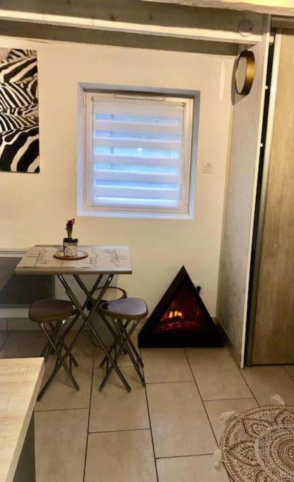 La Tour Charmant Tres Bien Situe Minimum 2 Nuits Merci Tours-en-Savoie Eksteriør billede